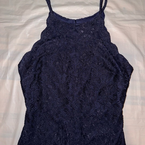 Elegant Navy Lace Dress - Picture 5 of 6